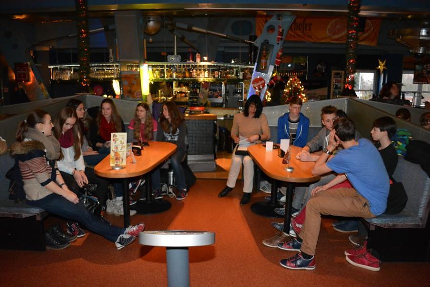 Weihnachtsfeier auf der Bowlingbahn