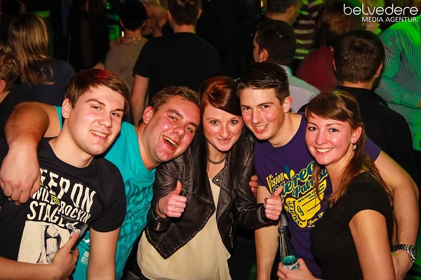 Party im Jugenclubhaus