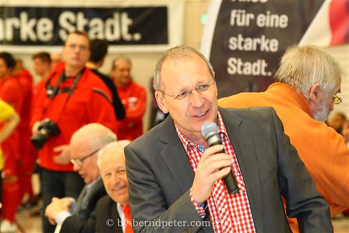 Moderator Maik "Scholle" Scholkowski