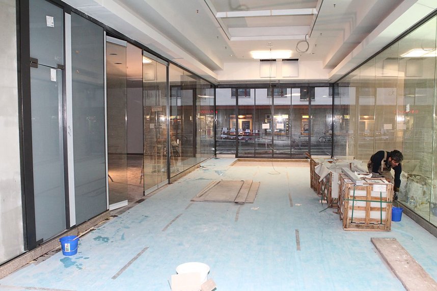 Weiterer Eingang an der Kranichstra&szlig;e