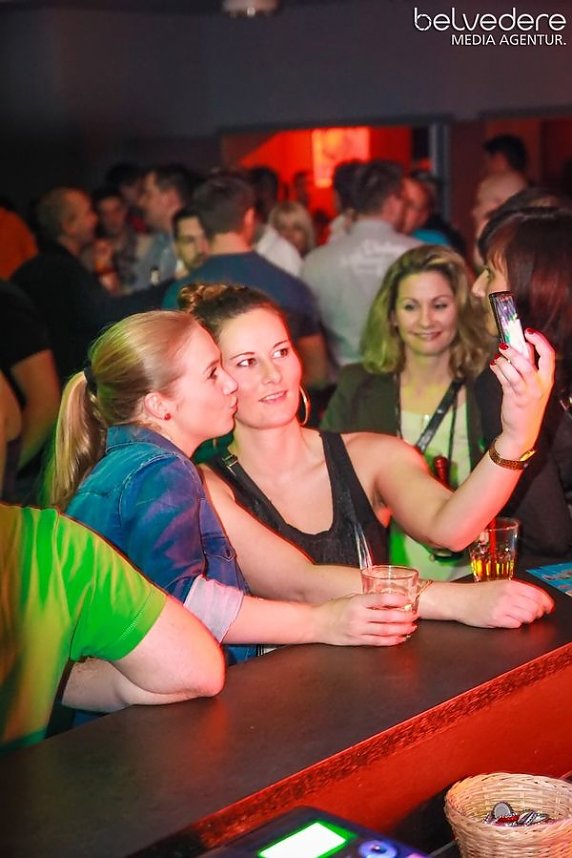 Party im Jugenclubhaus