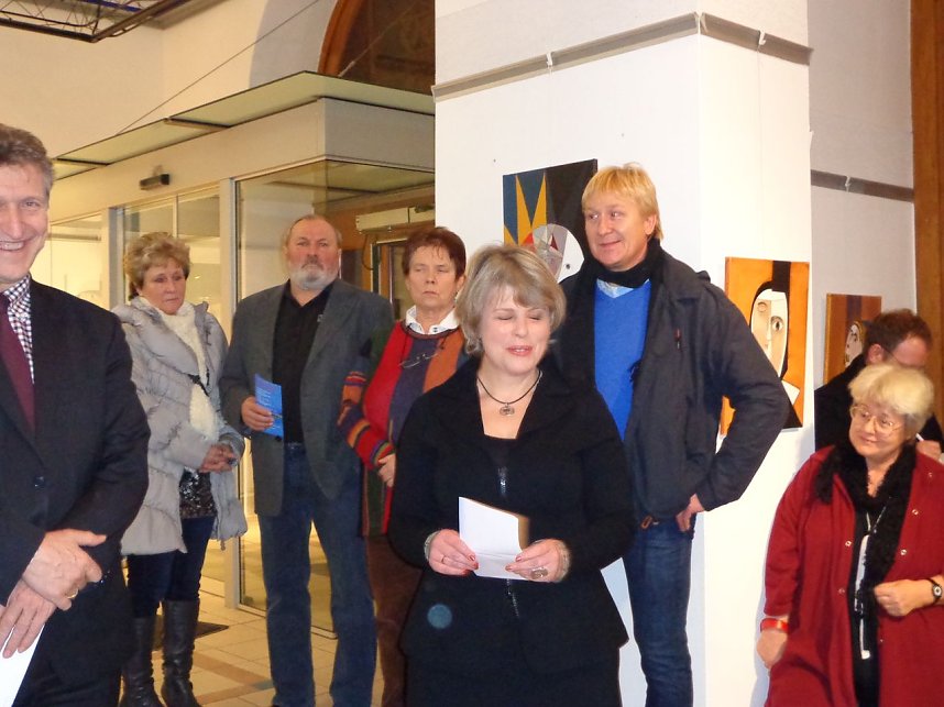 Benefizausstellung er&ouml;ffnet