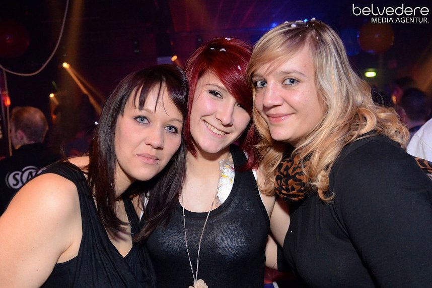 Konfetti-Explosion im Sax 