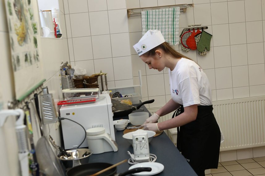 Kochduell in der Petersbergschule