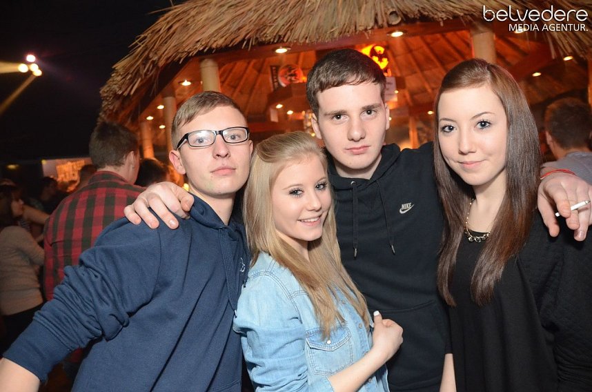 Party im Nordh&auml;user Sax