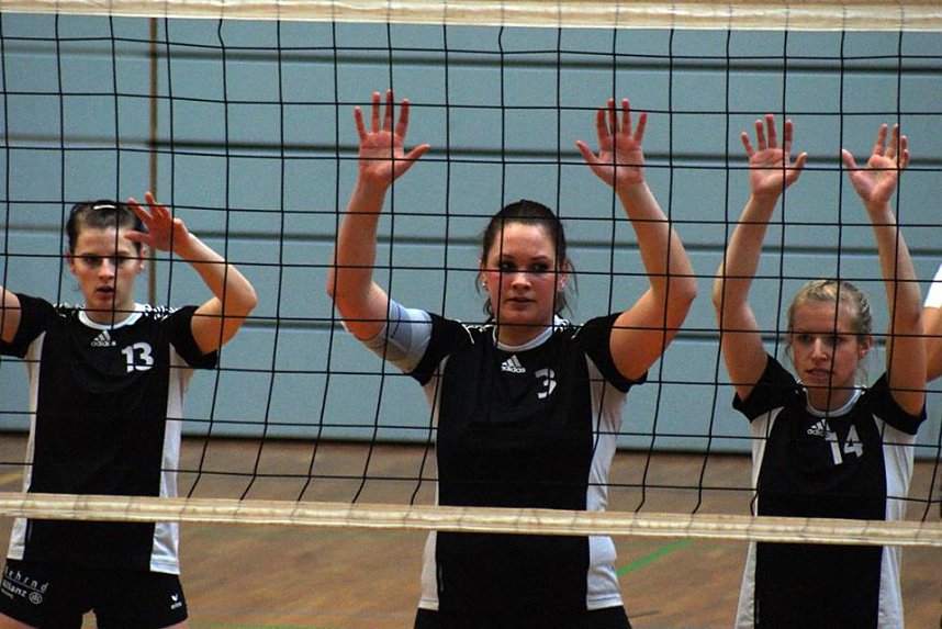 Tabellenf&uuml;hrer besiegt