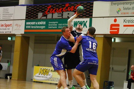 Sieg in eigener Halle