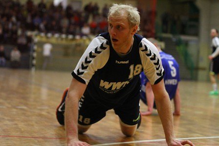 Sieg in eigener Halle