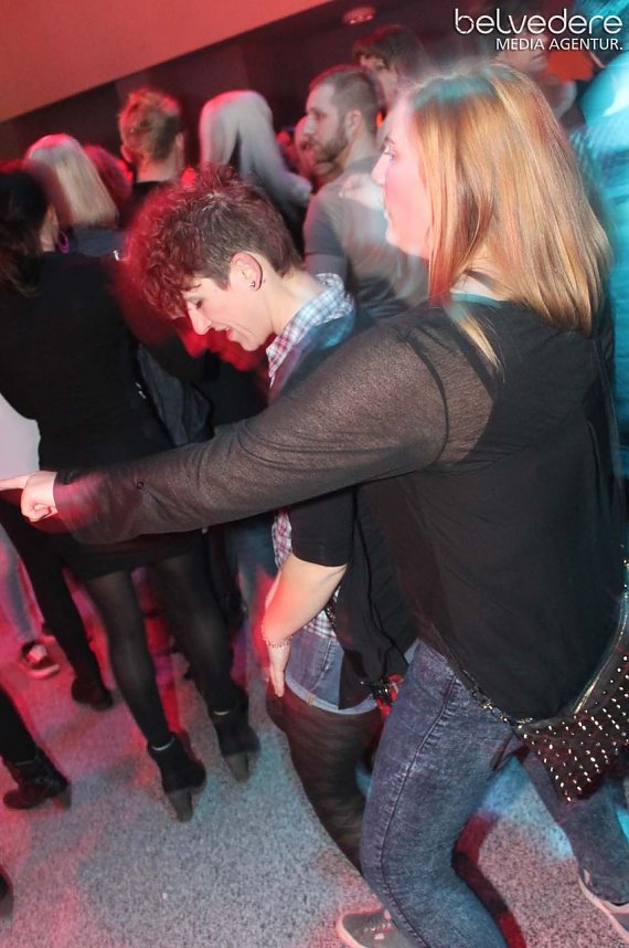 Beste Freunde im Jugenclubhaus