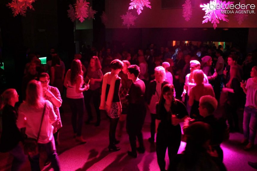 Beste Freunde im Jugenclubhaus