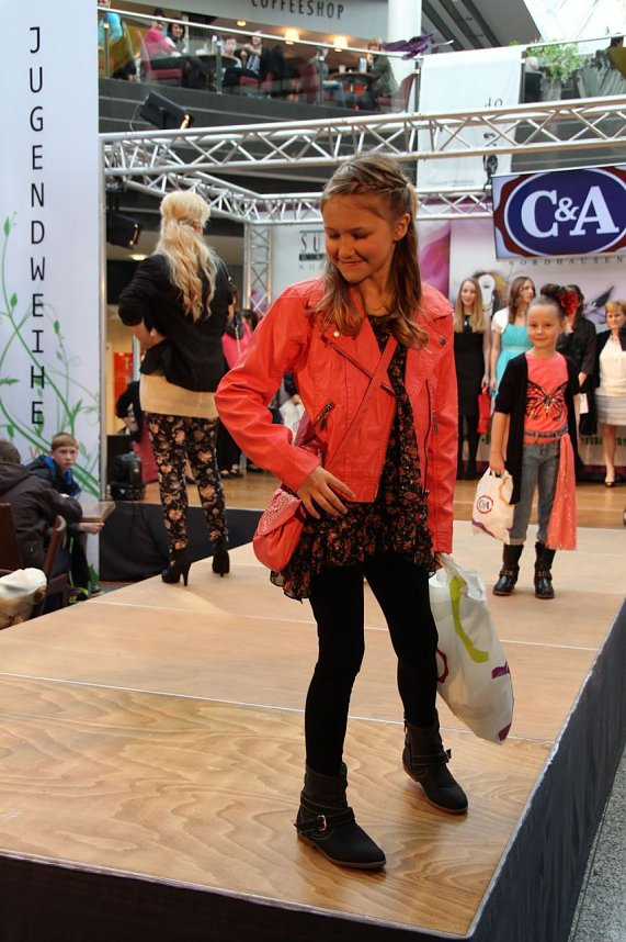 Fashion-Show in der Galerie