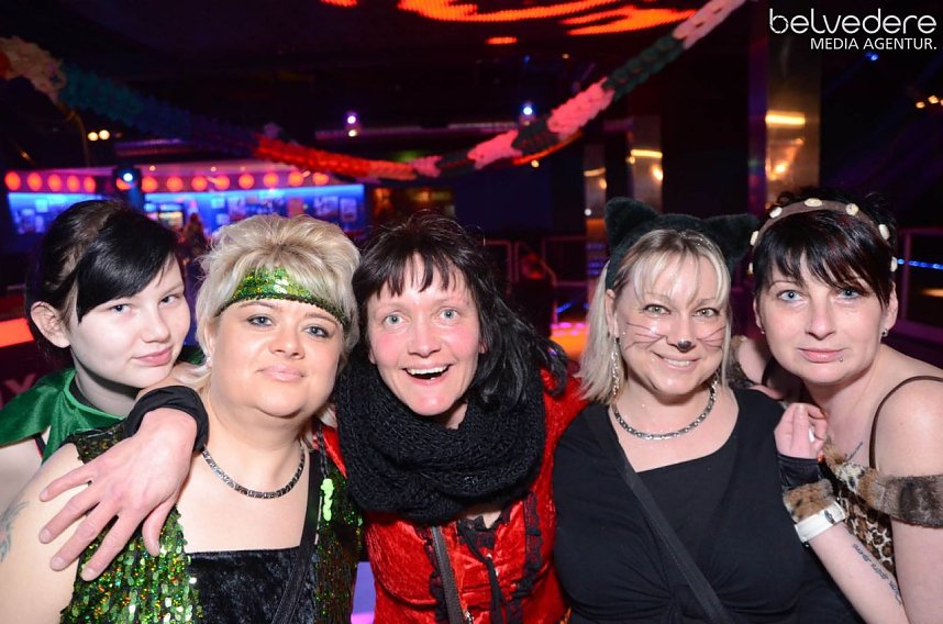 Pornofasching im Sax