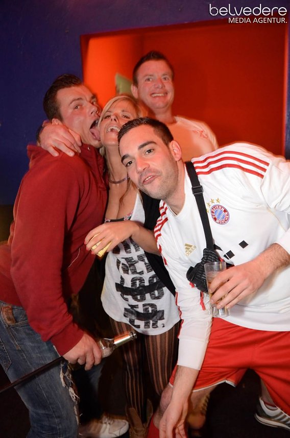 Pornofasching im Sax