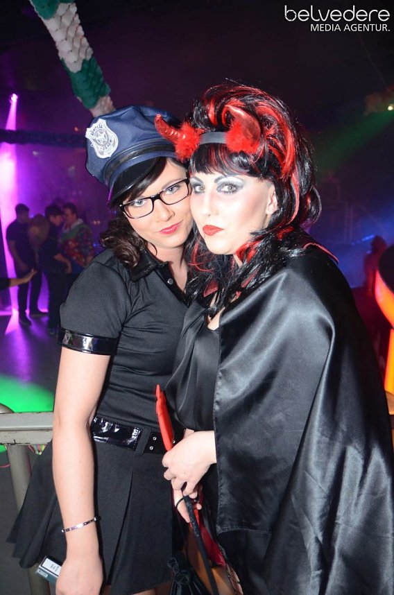 Pornofasching im Sax