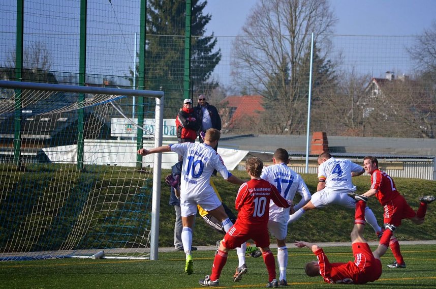 Wacker-Reserve gewinnt 2:0