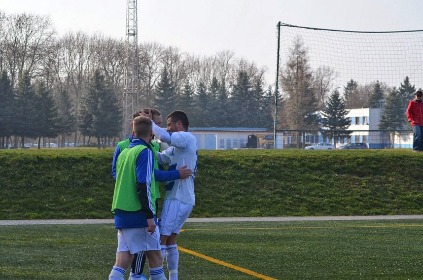 Wacker-Reserve gewinnt 2:0
