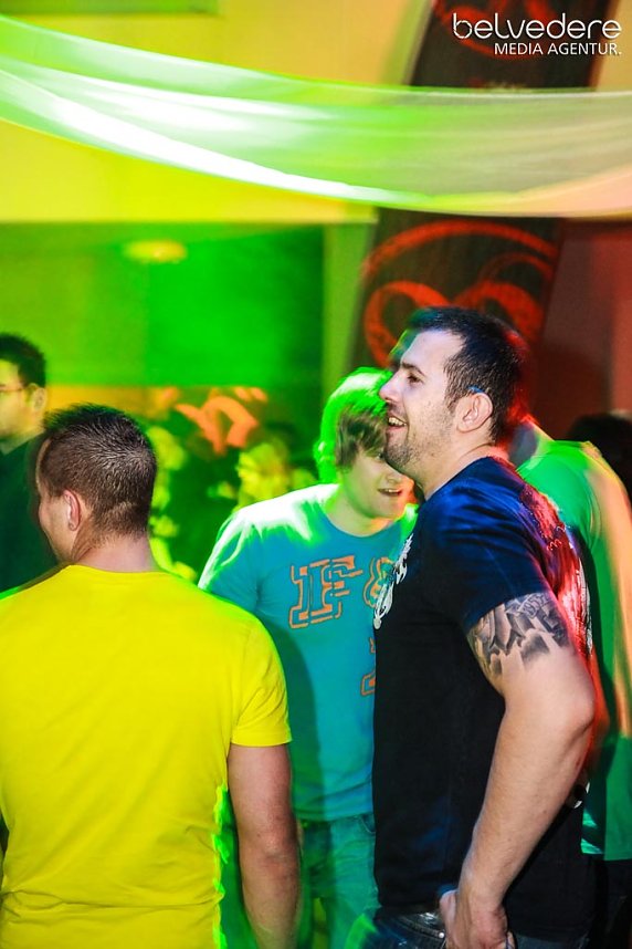 Echte Nordh&auml;user - Fete im Clubhaus