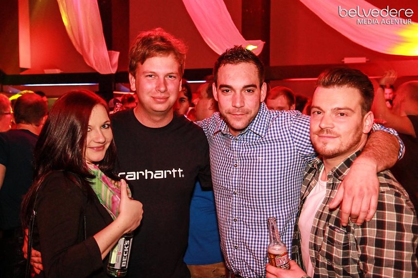 Echte Nordh&auml;user - Fete im Clubhaus