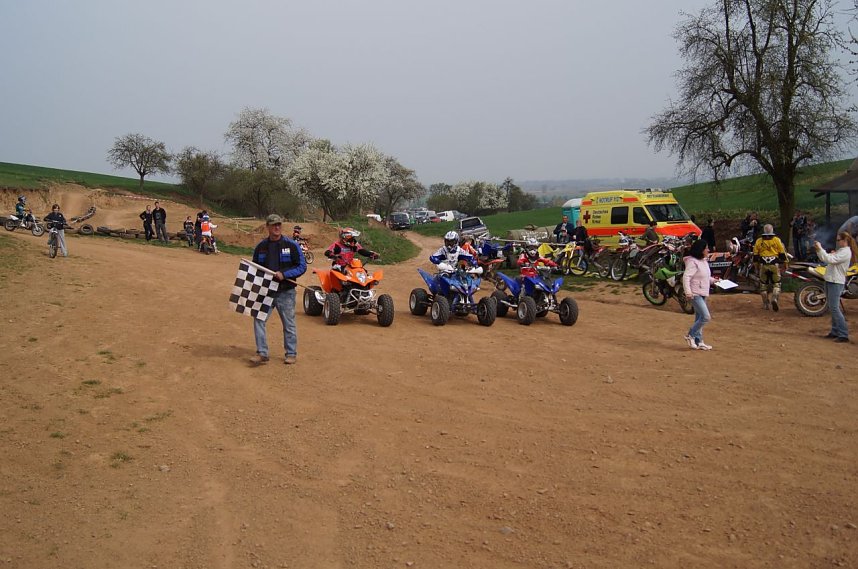 Die Kinder des S&uuml;dharzer MSC auf der Strecke