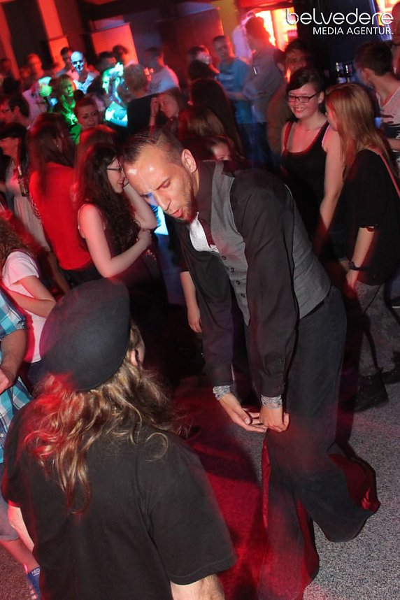 Party im Jugenclubhaus