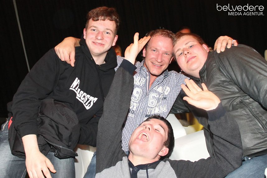 Party im Jugenclubhaus