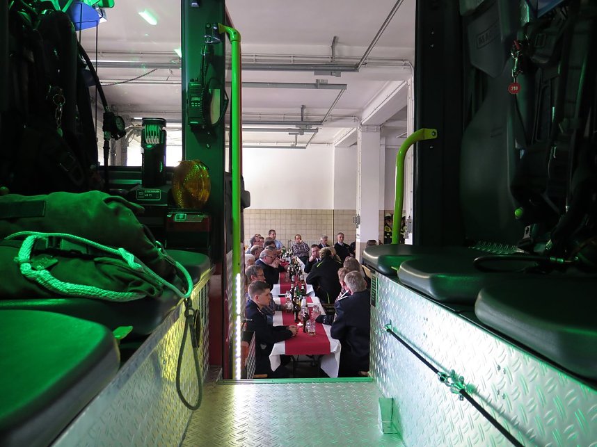 Offizielle &Uuml;bergabe