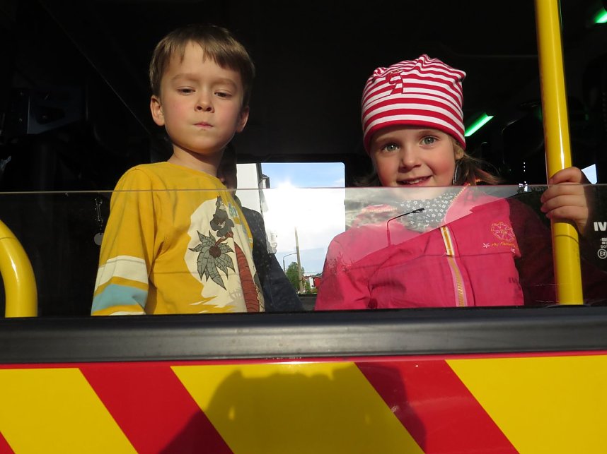 Offizielle &Uuml;bergabe