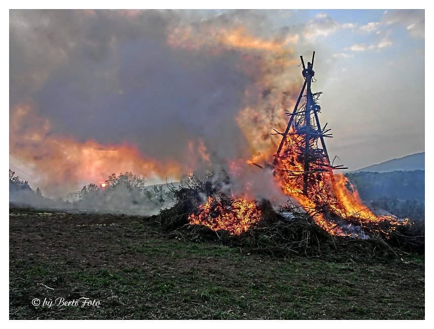 Mission Osterfeuer W&uuml;lfi 2014