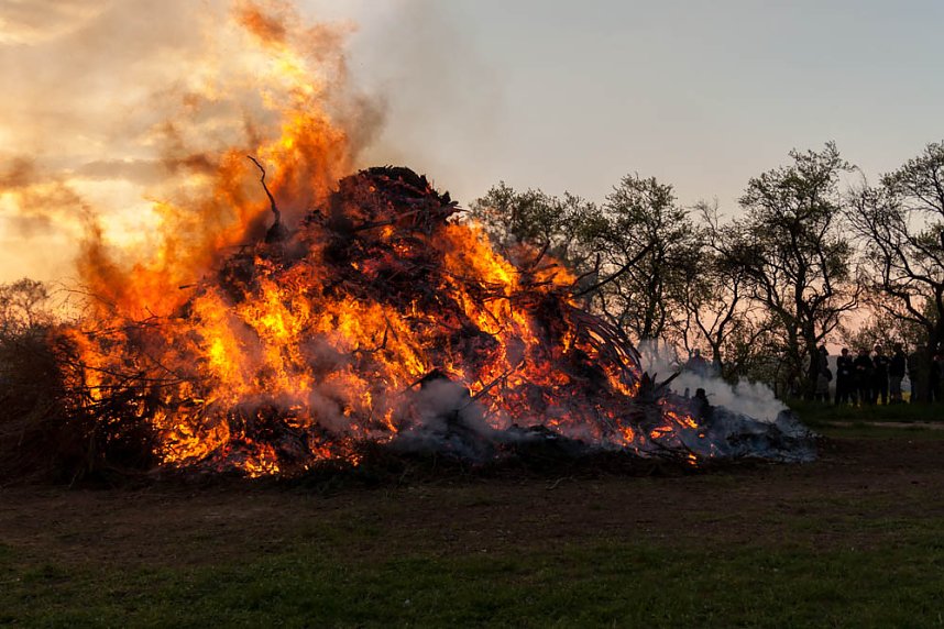 Osterfeuer in Krimderode