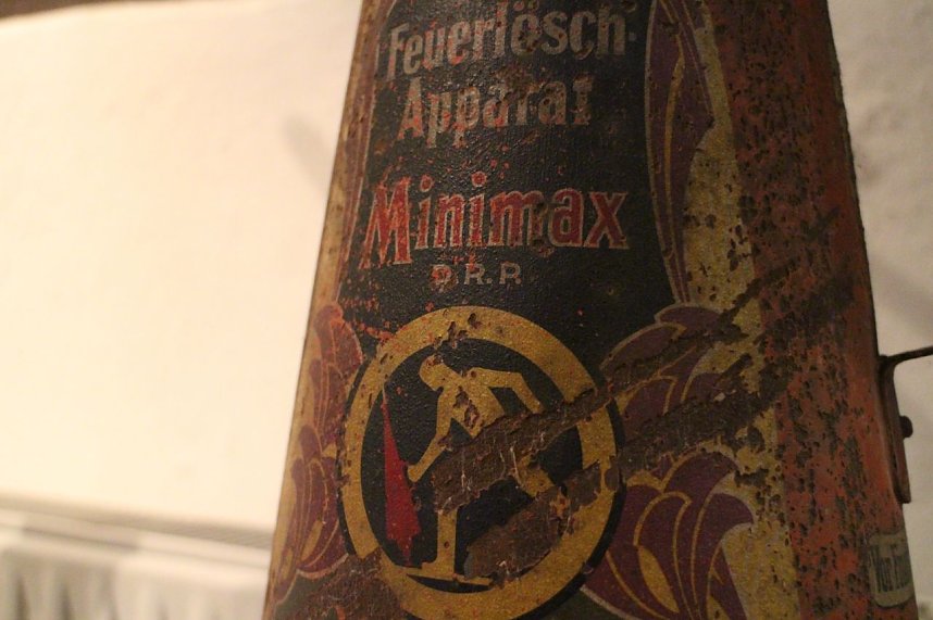 alles rennet, rettet, fl&uuml;chtet