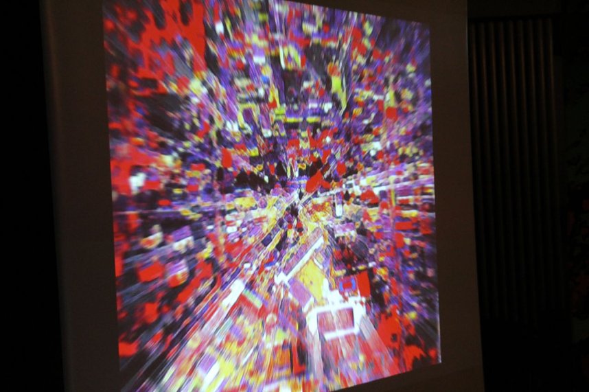 Ipad over Europe im Tabakspeicher