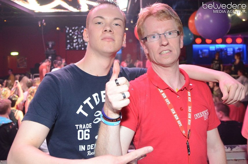 Konfetti-Party im Sax