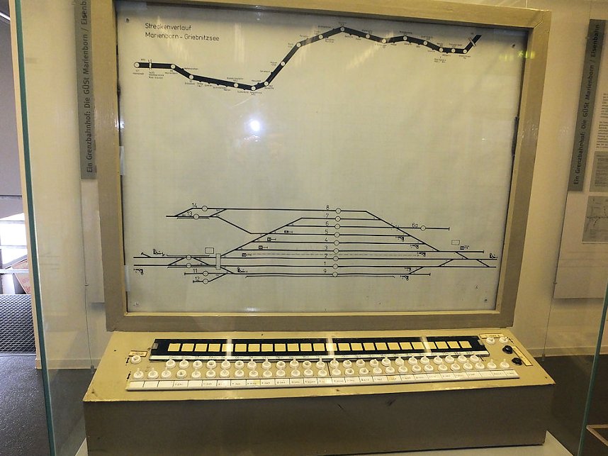 Grenz&uuml;bergang Marienborn