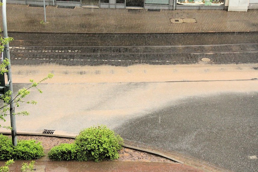 Starke Regenf&auml;lle in Nordhausen