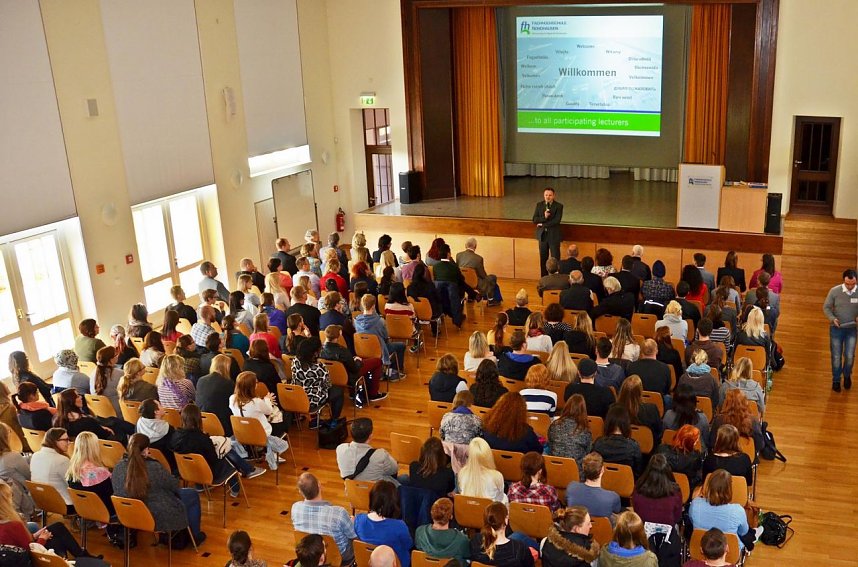 Start der Internationalen Projektwoche