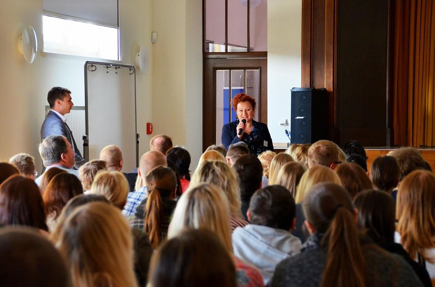 Start der Internationalen Projektwoche