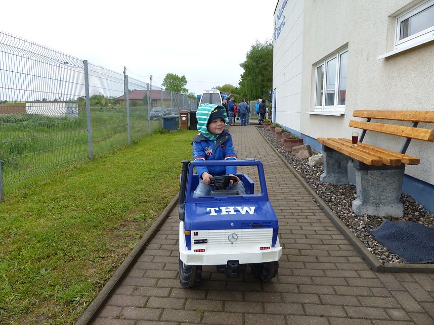 THW mit Tag der offenen T&uuml;r