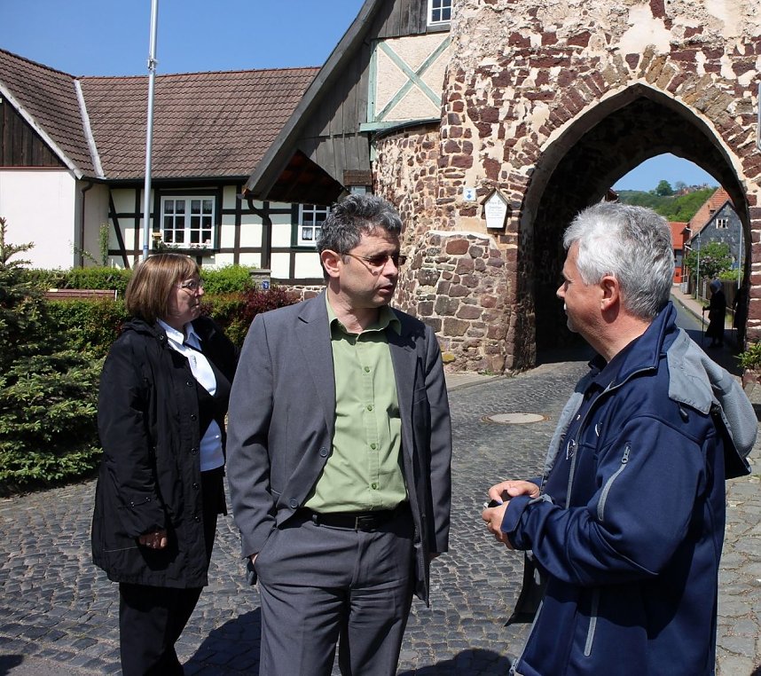 Abgeordneter Dr. Koch in Neustadt