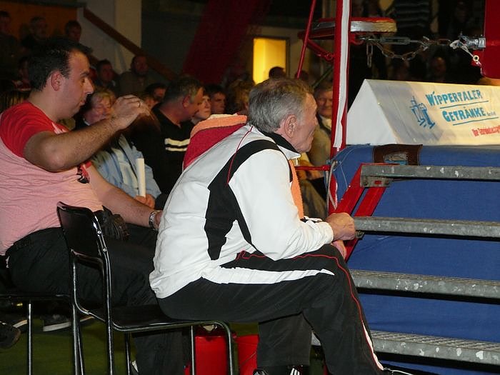 Abschied in der Halle