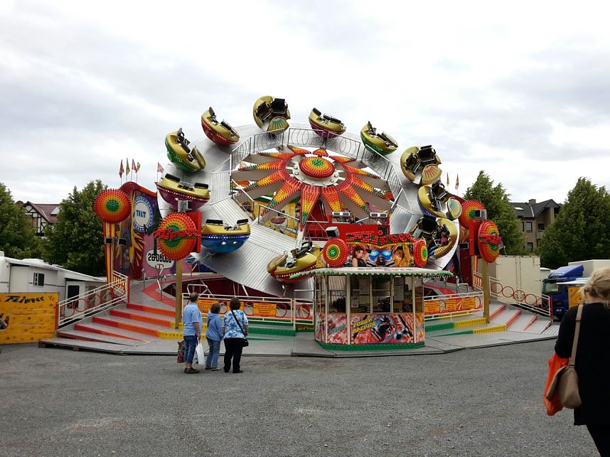 Jahrmarkt auf dem August-Bebel-Platz