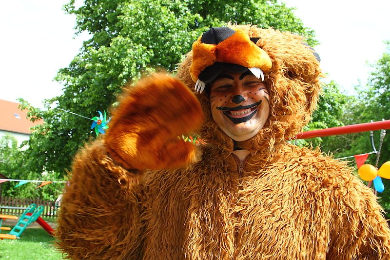 Offene T&uuml;ren bei den Wipperb&auml;ren