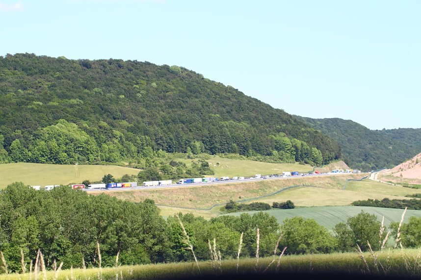 Unfall auf der A 38 Richtung G&ouml;ttingen