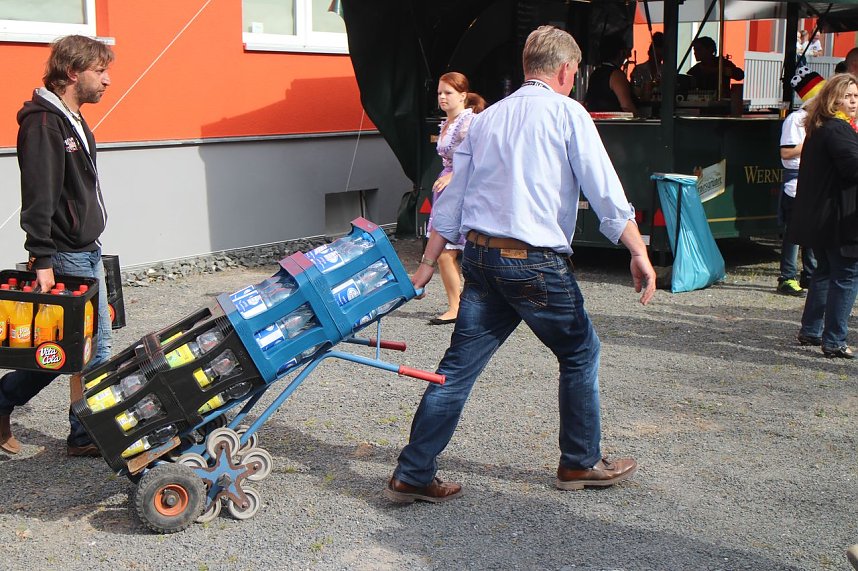 Erstes Public Viewing im Parkschloss