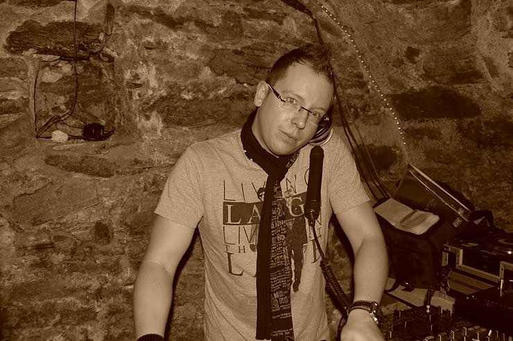 Weihnachtsparty im Amelie. NNZ-City Scout on Tour