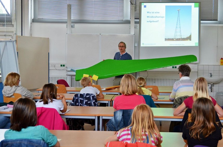 "Mini"-Studenten eroberten Campus