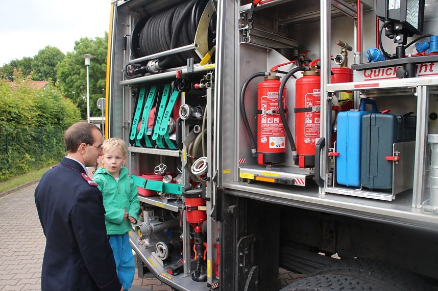 Neues Fahrzeug f&uuml;r Feuerwehr Mitte