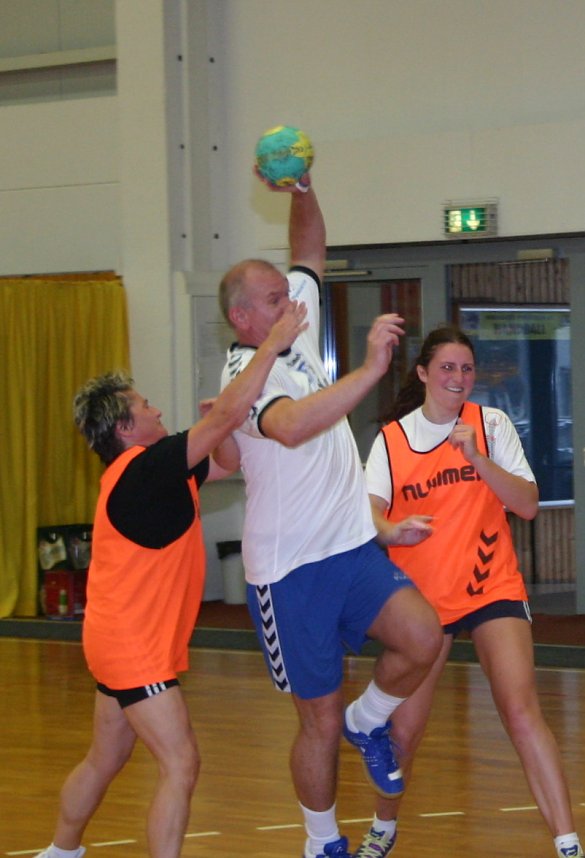 Handball vs. Volleyball