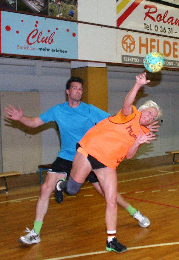 Handball vs. Volleyball