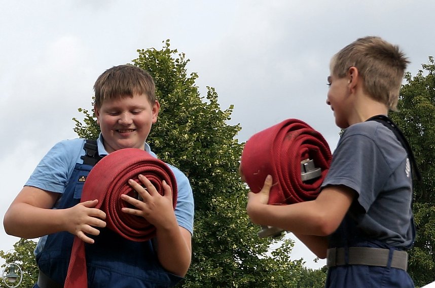 L&ouml;schangriff des Feuerwehr-Nachwuchses