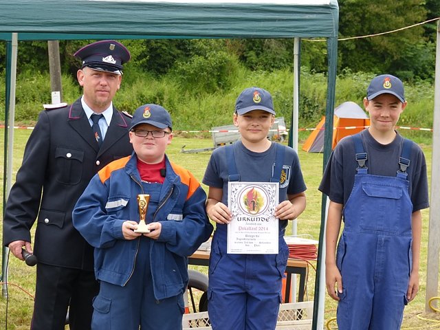 Nachwuchsfeuerwehren im Wettkampf